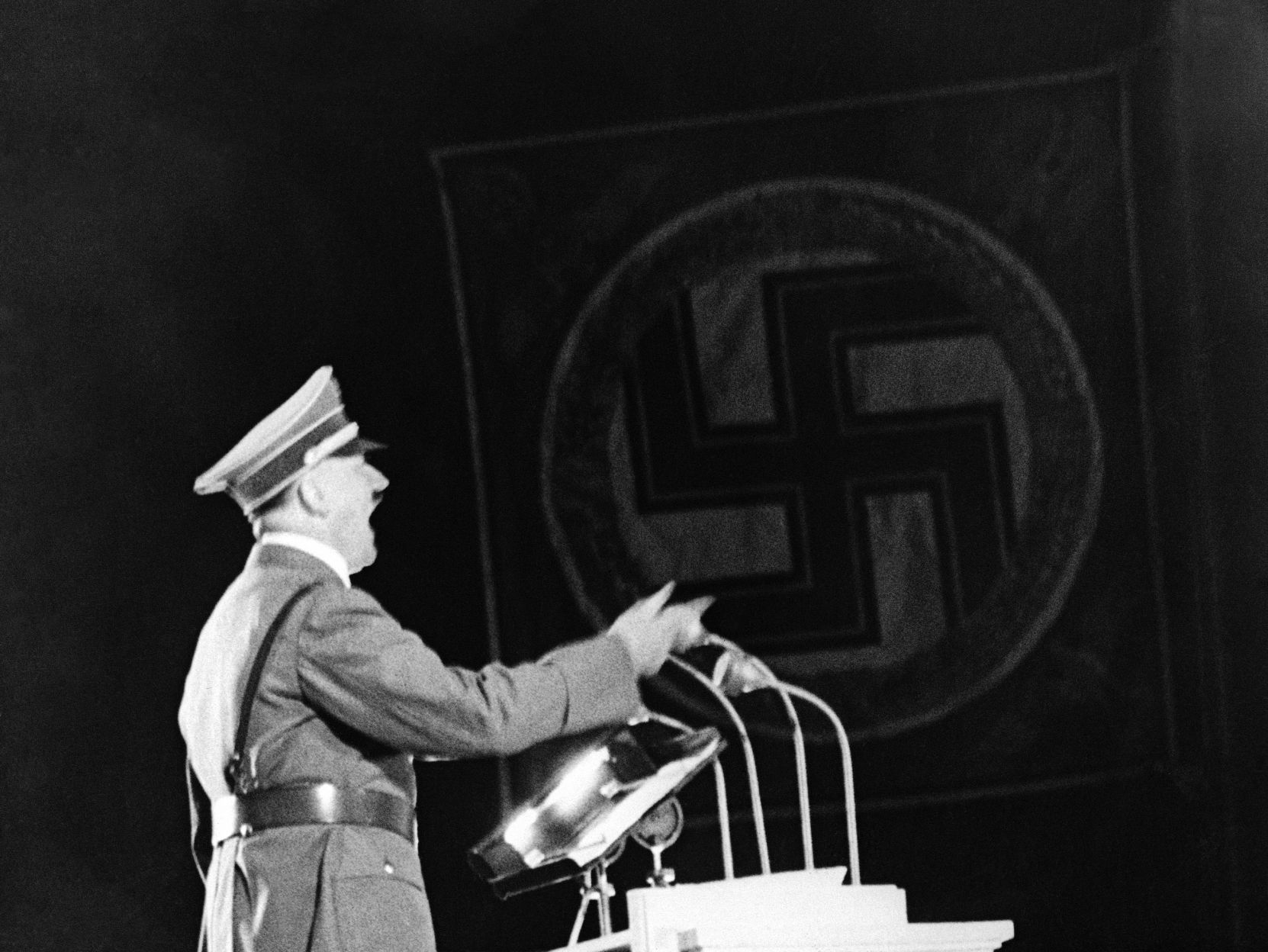 1938: Adolf Hitler
